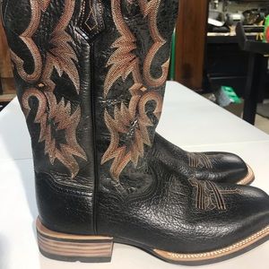 Ariat performance riding boots. Model 10005873